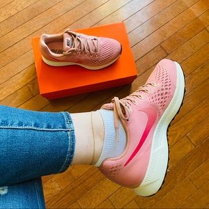 NWT Nike Air Zoom Pegasus Sneakers Pink